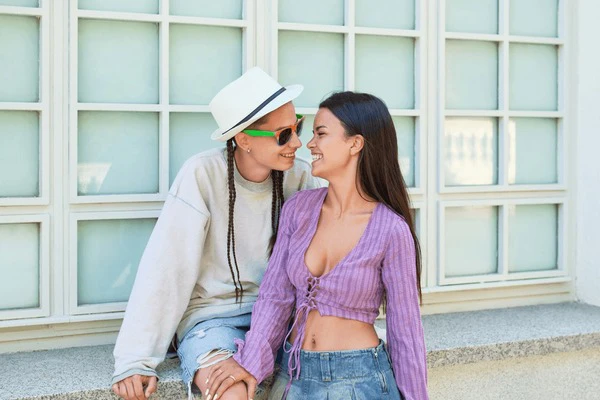 Encuentros Casuales: Conecta con MeetMe Fácilmente