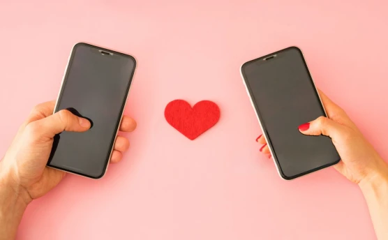 Aplicación de citas: Cómo destacar en OkCupid